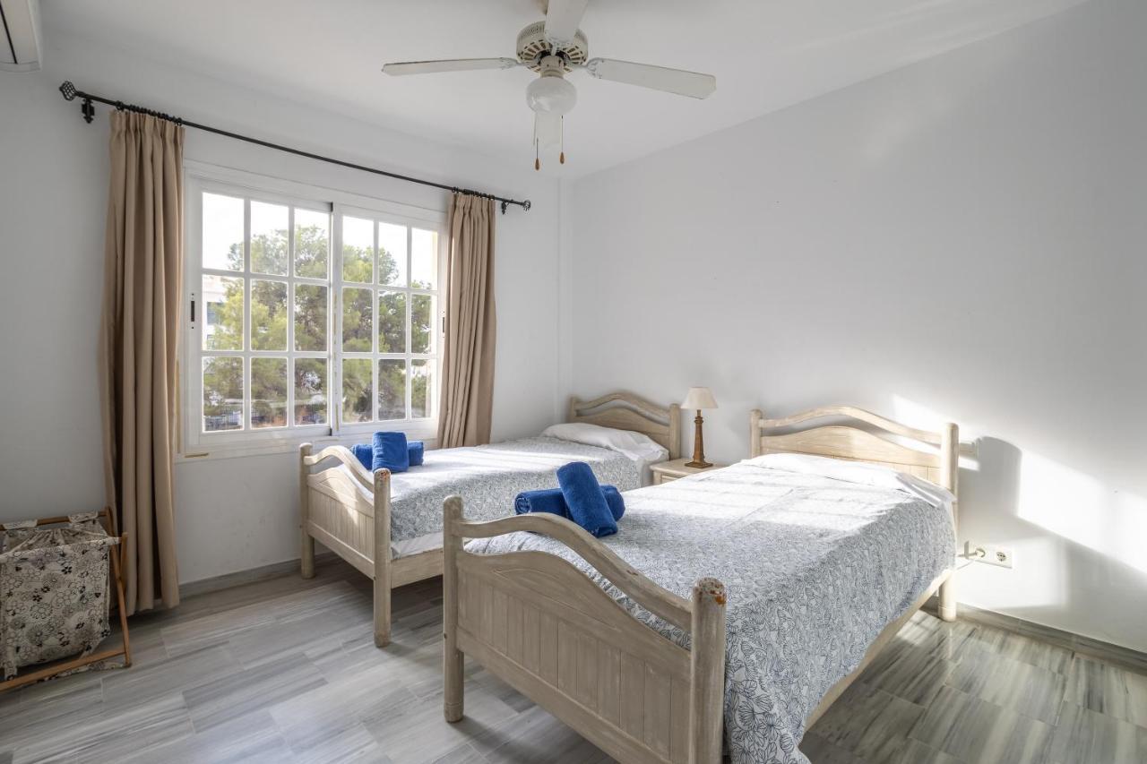 Las Flores 5 - Large Townhouse 네르하 외부 사진